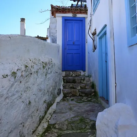 Holiday home Hydra Town, Relaxing Patio Panoramic Sea View